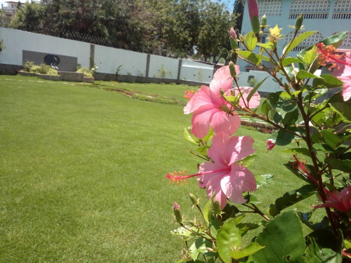 Chamiachi Hotel & Apartments Bamburi Εξωτερικό φωτογραφία