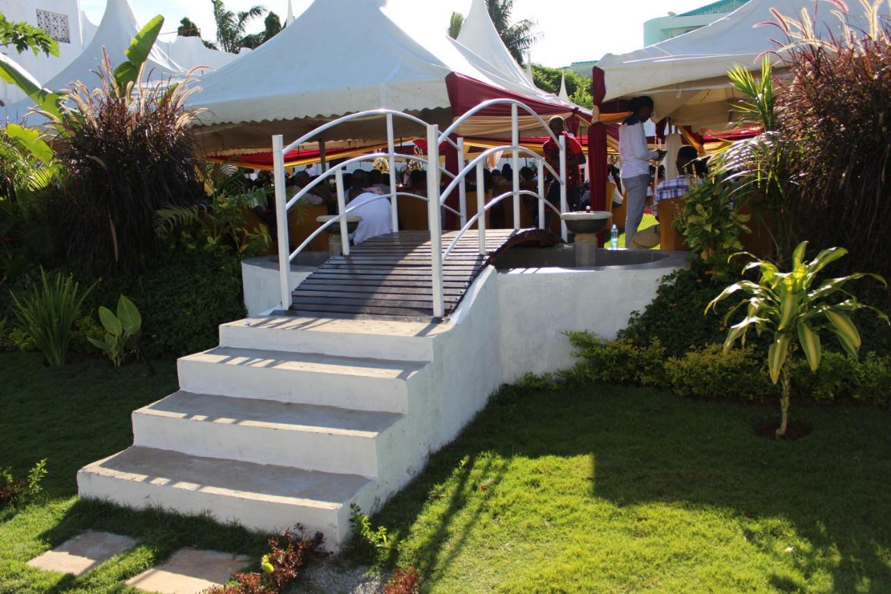 Chamiachi Hotel & Apartments Bamburi Εξωτερικό φωτογραφία