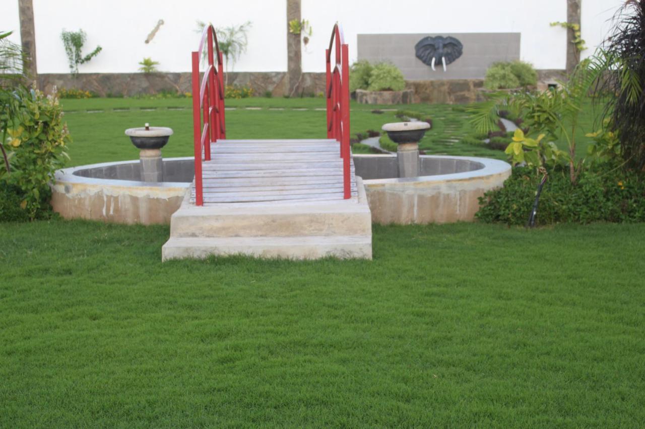 Chamiachi Hotel & Apartments Bamburi Εξωτερικό φωτογραφία
