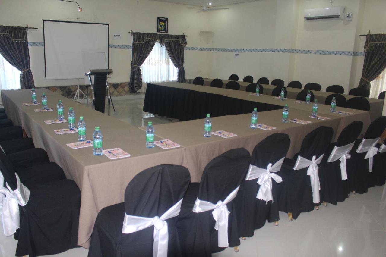 Chamiachi Hotel & Apartments Bamburi Εξωτερικό φωτογραφία